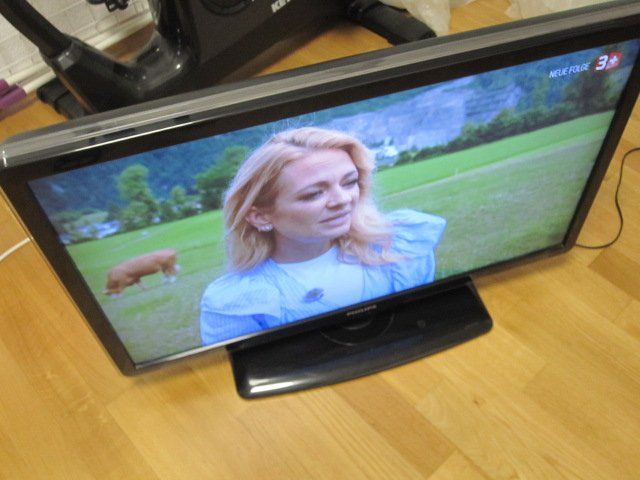 Philips Appareils TV: Philips TV 32 zoll – D'occasion à Ehrendingen par spanky11 5