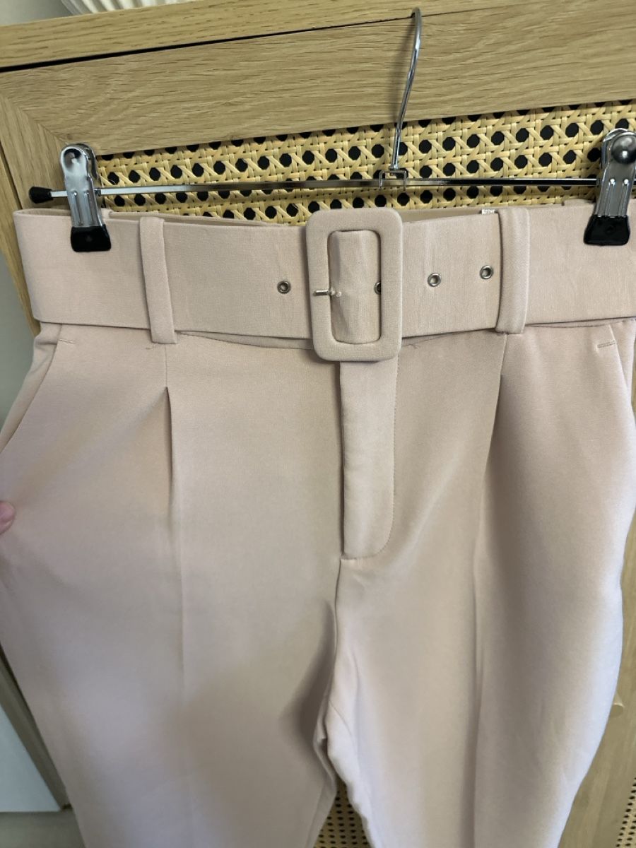 Zara Pantalons: Hose mit Gürtel Gr S – D'occasion à Volketswil par Sina008 1
