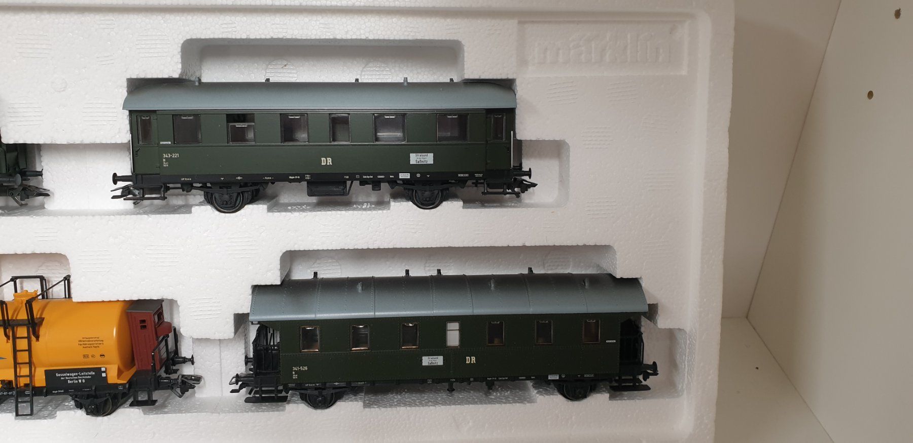 Märklin Modellini di ferrovie: Märklin DR Wagen Set Rügen 42354 – Usato da Neuenhof venduto da ludovicco 1