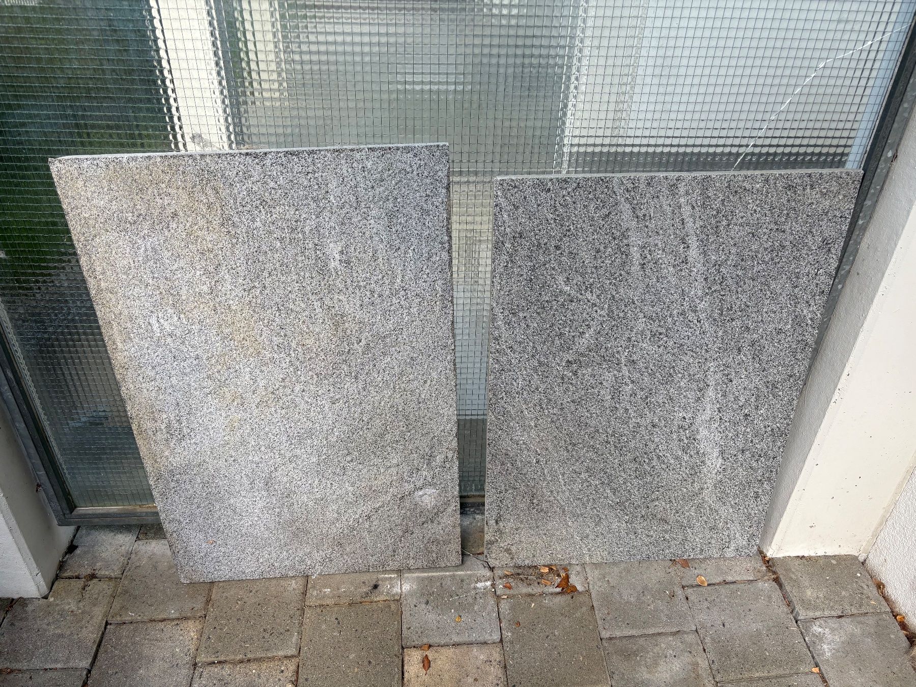Bodenbeläge: Steinplatte gratis – Gebraucht aus Bonstetten von esz_c2dp