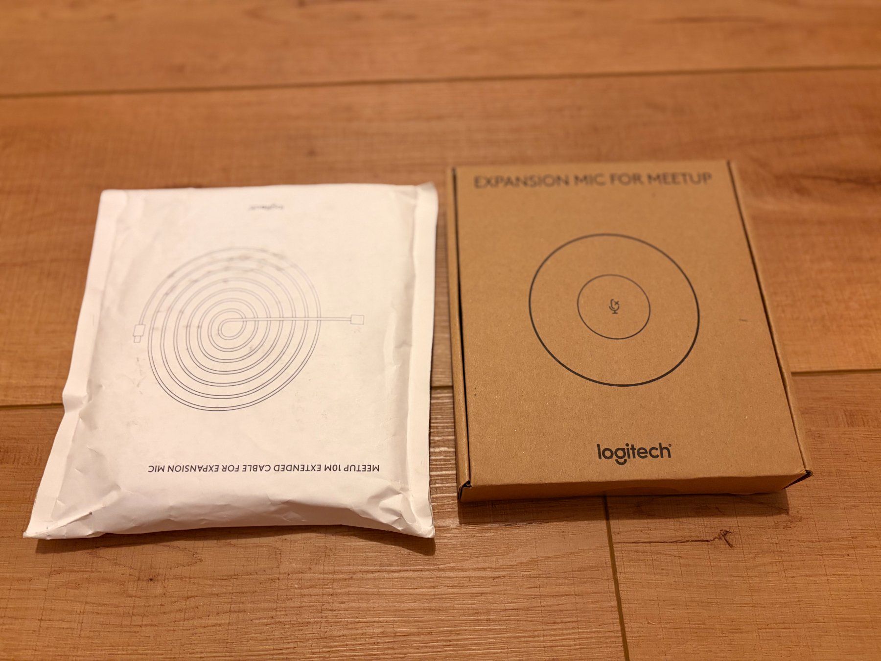 Logitech Microfoni: Logitech Meetup Mikrophone mit Verlängerungskabel – Usato da Wolfhausen venduto da vins_zh