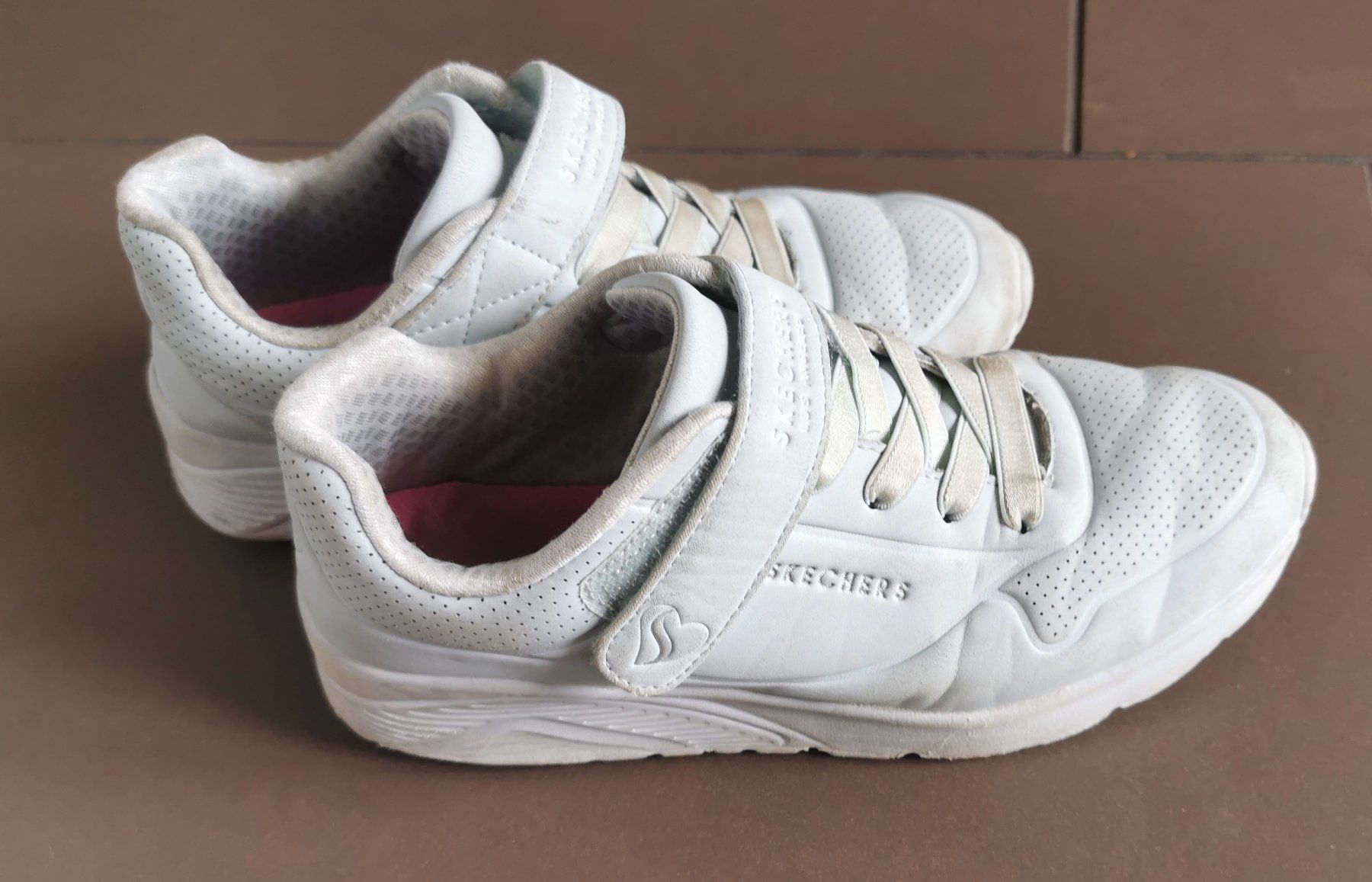 Skechers Schuhe für Mädchen: Skechers Gr. 36 hellblau – Gebraucht aus Jona von Loki40 2