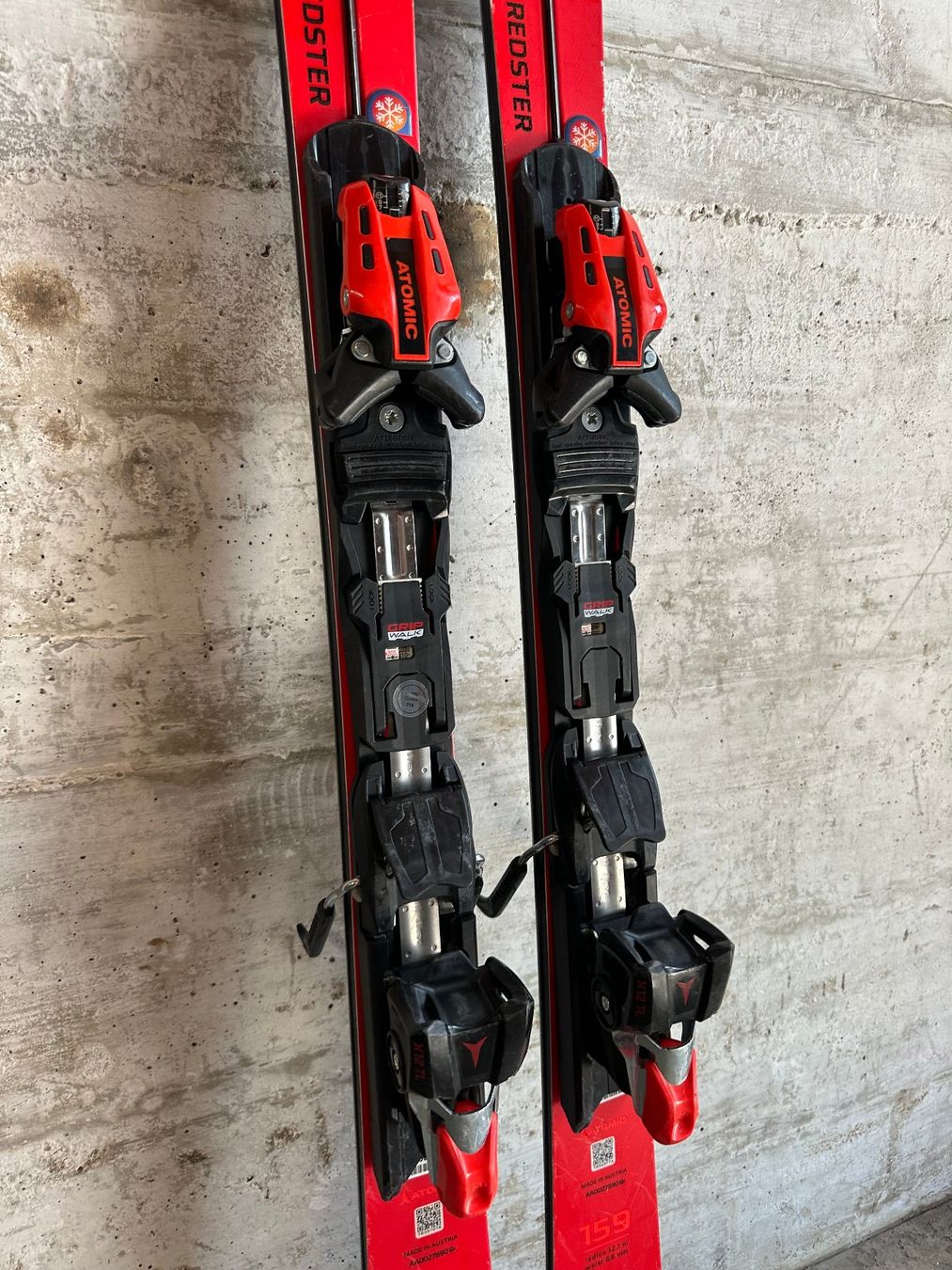Atomic Skis: Atomic Redster Ski 159CM – Gebraucht aus Emmenbrücke von karkarkar 2