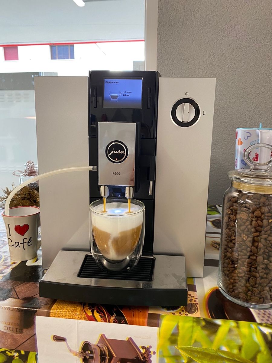 Jura Macchine per caffè & Macchine per espresso: JURA F909 – Usato da Gränichen venduto da Luma.KaffeeMaschinen 6