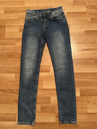 Blue Fire Co. Jeans Alexa Gr. D30 W25/L31 