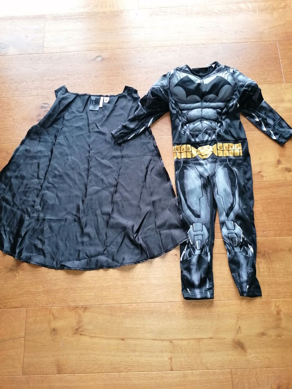 Costumi: Halloween Batman Costume Gr 104 – Usato da thalwil venduto da Ray7211 2
