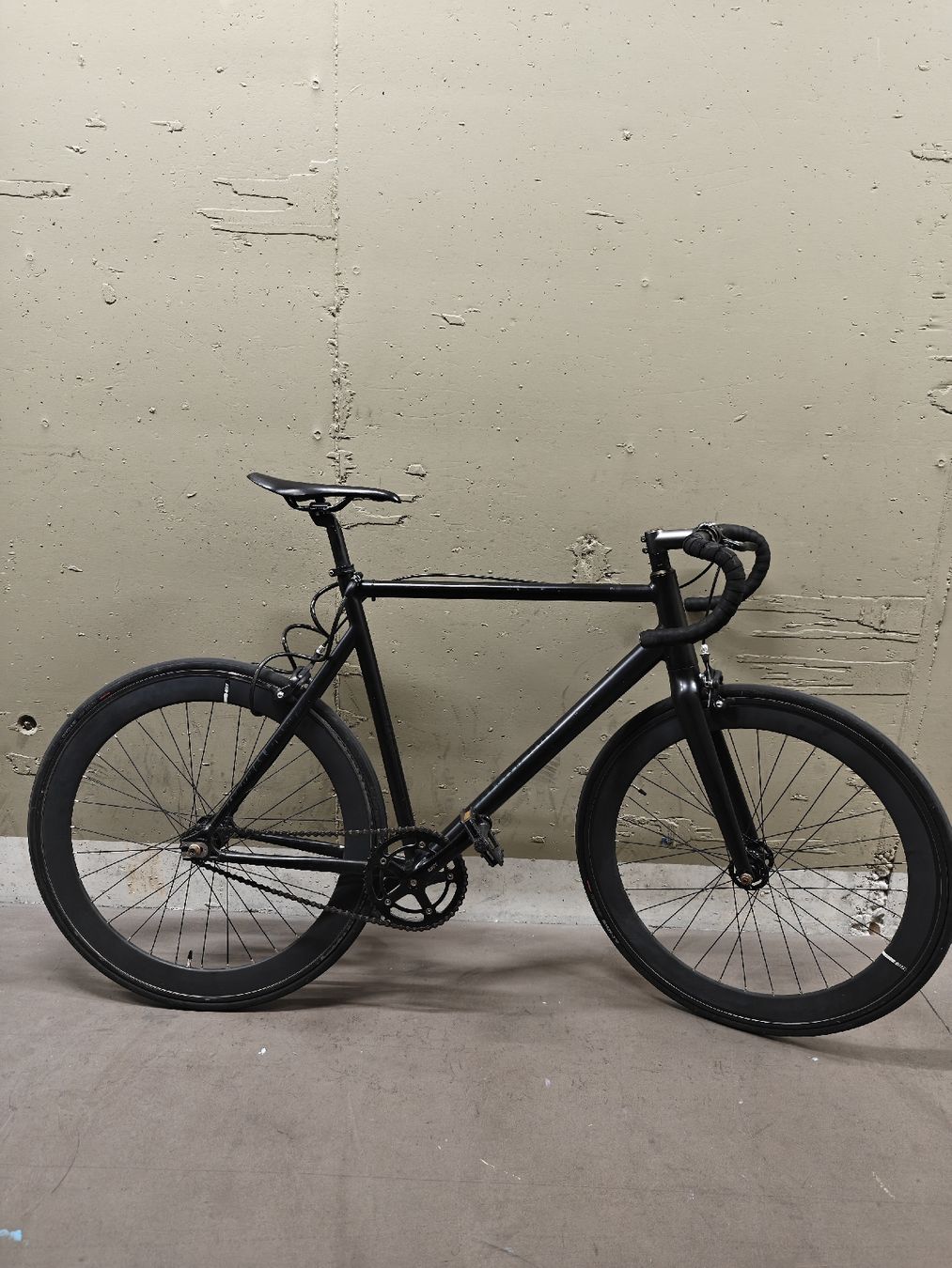 Velos: Schickes schwarzes Fixie Bike – Gebraucht aus Zürich von timurstudios