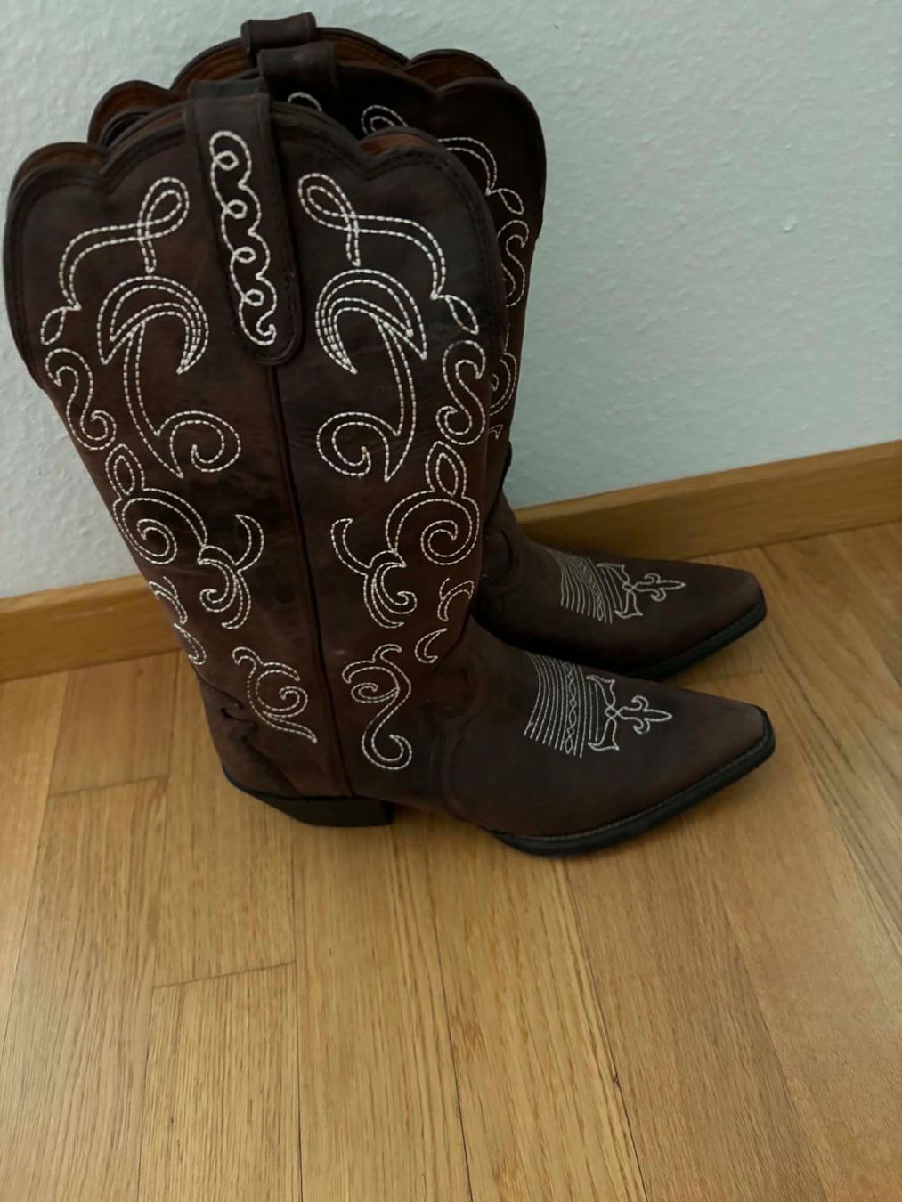Scarpe da donna: Western Stiefel Original aus echtem Leder – Usato da Luzern venduto da cab_gk7f 1