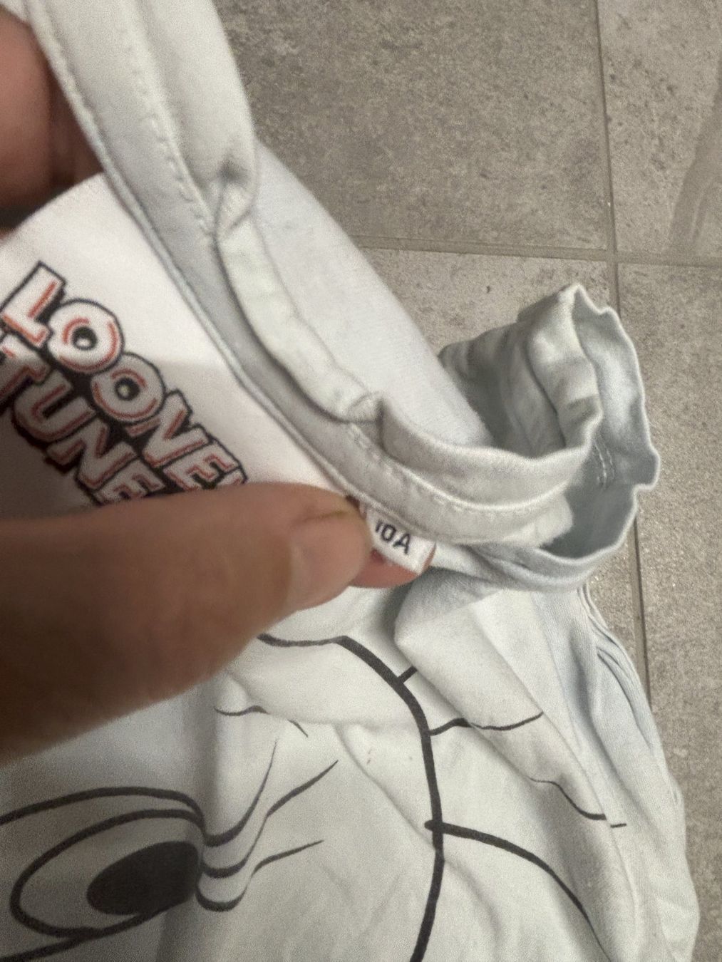 Camicette, T-shirt & Top: T-shirt 128 - 134 10 ans – Usato da Salvenach venduto da gwenwywar 1