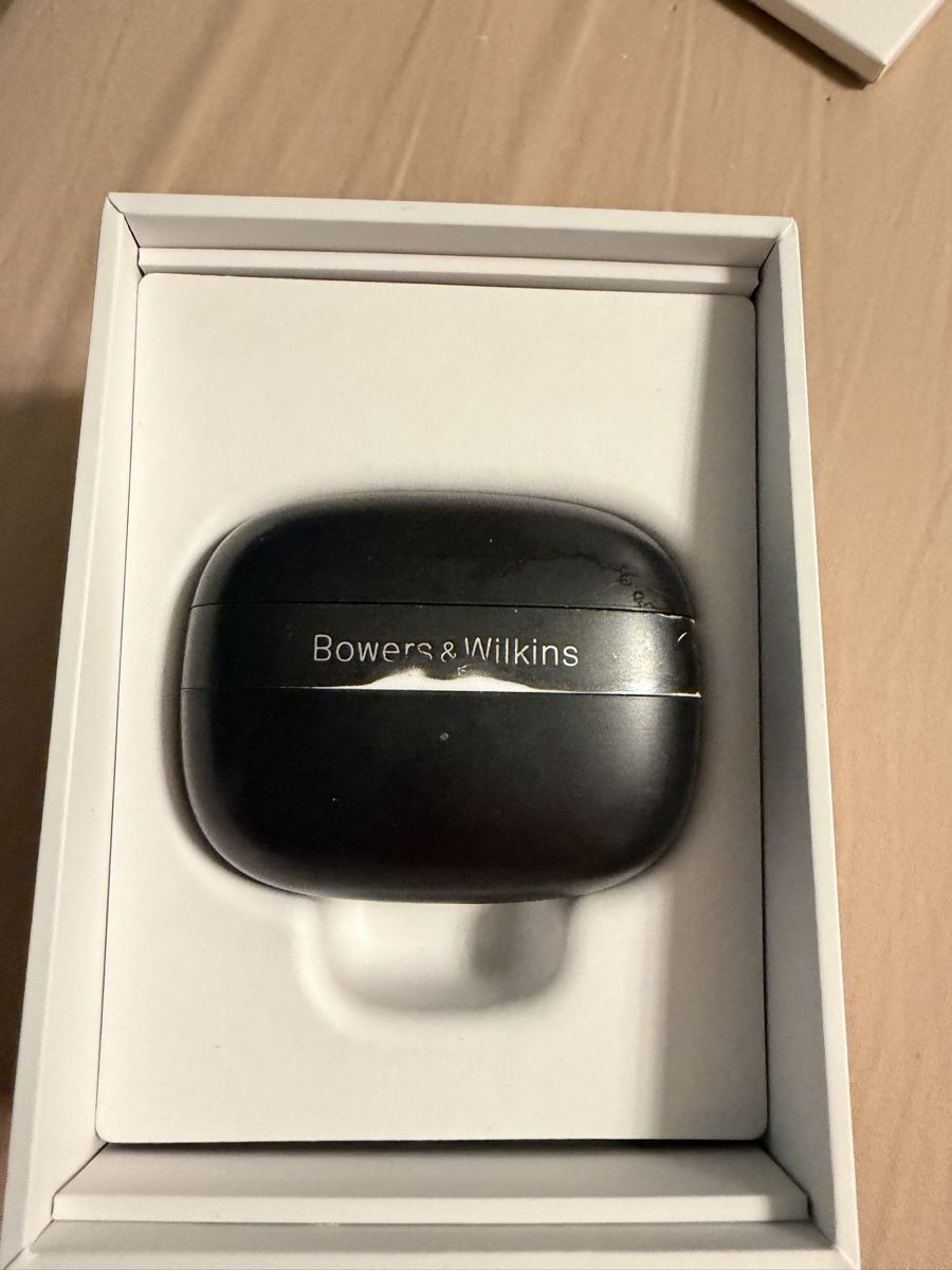 Bowers & Wilkins Cuffie: Cuffie Bowers & Wilkins – Usato da Pregassona venduto da JJones79 3
