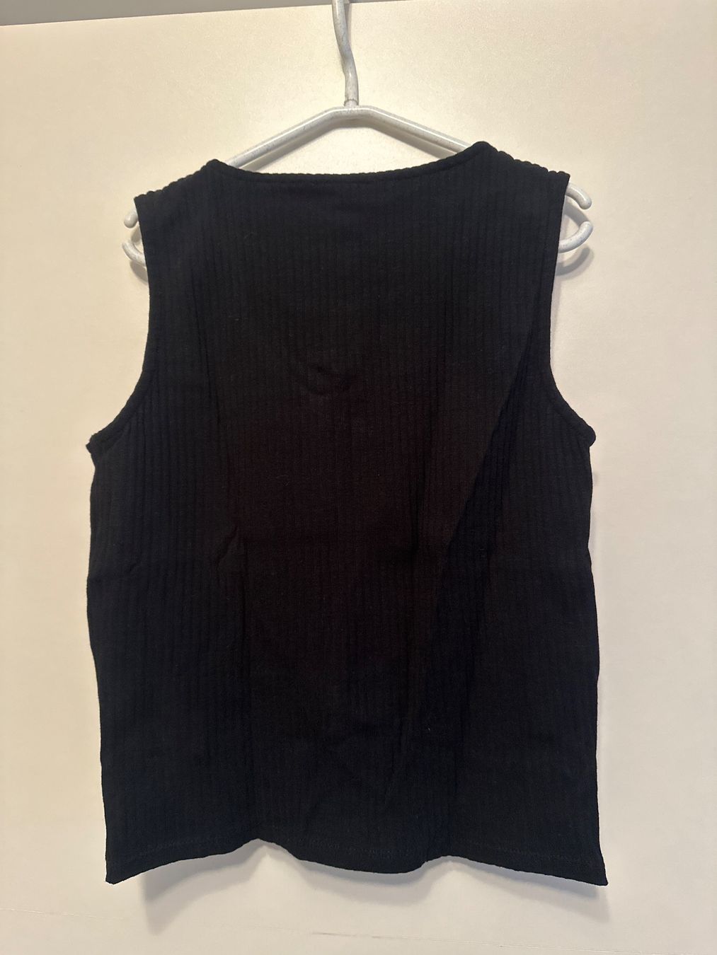 Only Top: Schwarzes Crop-Top von ONLY, Grösse M – Usato da Gachnang venduto da mih_7dkp 1