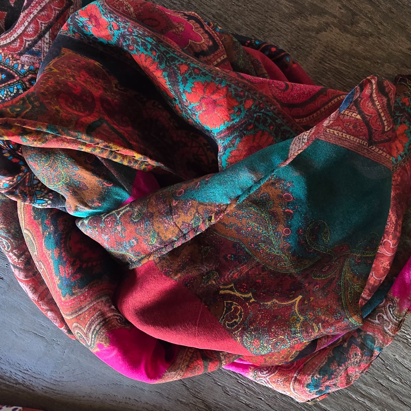 Foulard & Sciarpe: 🐸 SEIDENSCHAL 130 x 70 – Nuovo (secondo la descrizione) da Môtier (Vully) venduto da Frogs 5
