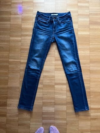 Levis Jeans 27/32