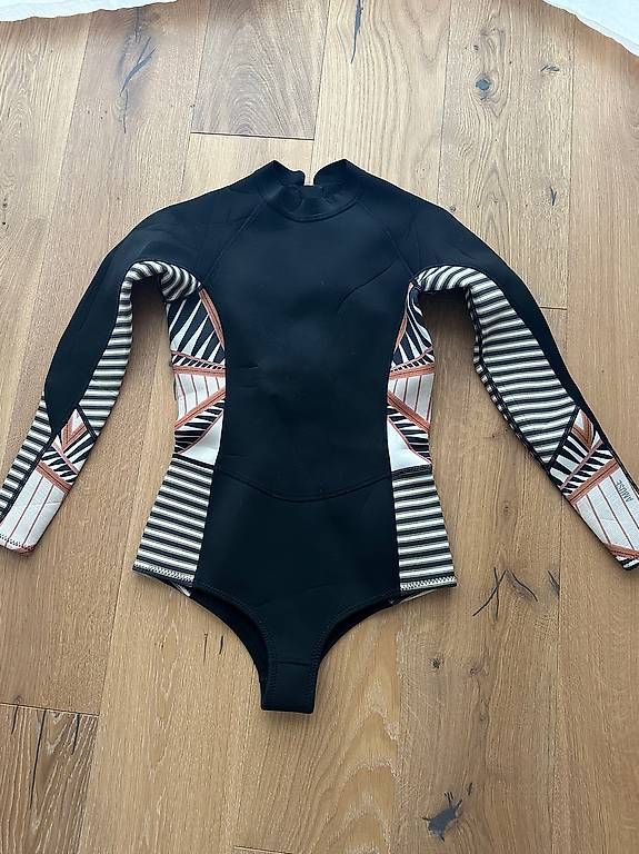 Combinaisons de plongée: Neopren Shorty Amuse Surf Gr. 38 – Neuf (Voir description) à Zürich par la1234