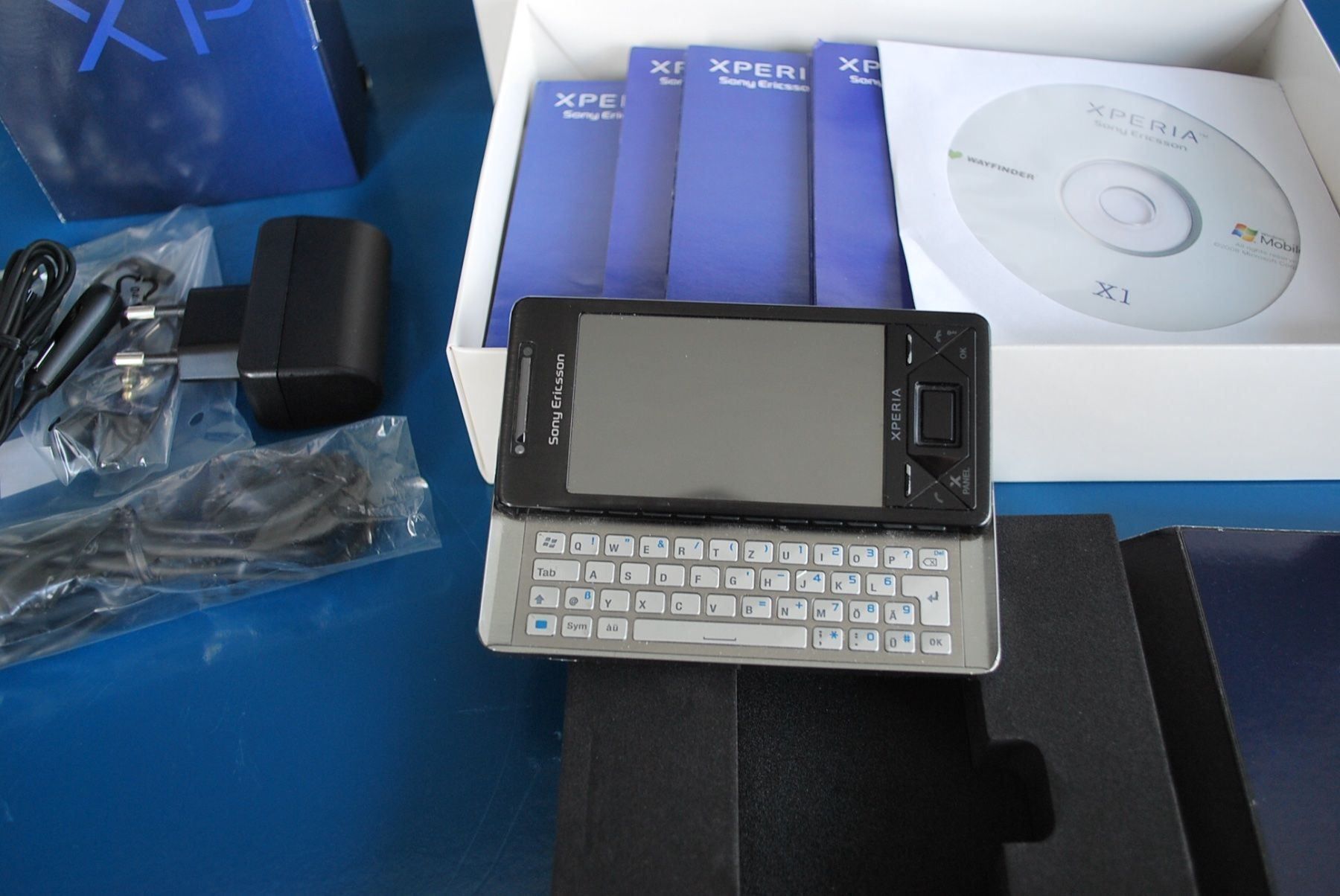 Ericsson Handys / Smartphones: Sony Ericsson XPERIA X1 Windows System – Gebraucht aus Biel/ Bienne von fusion54