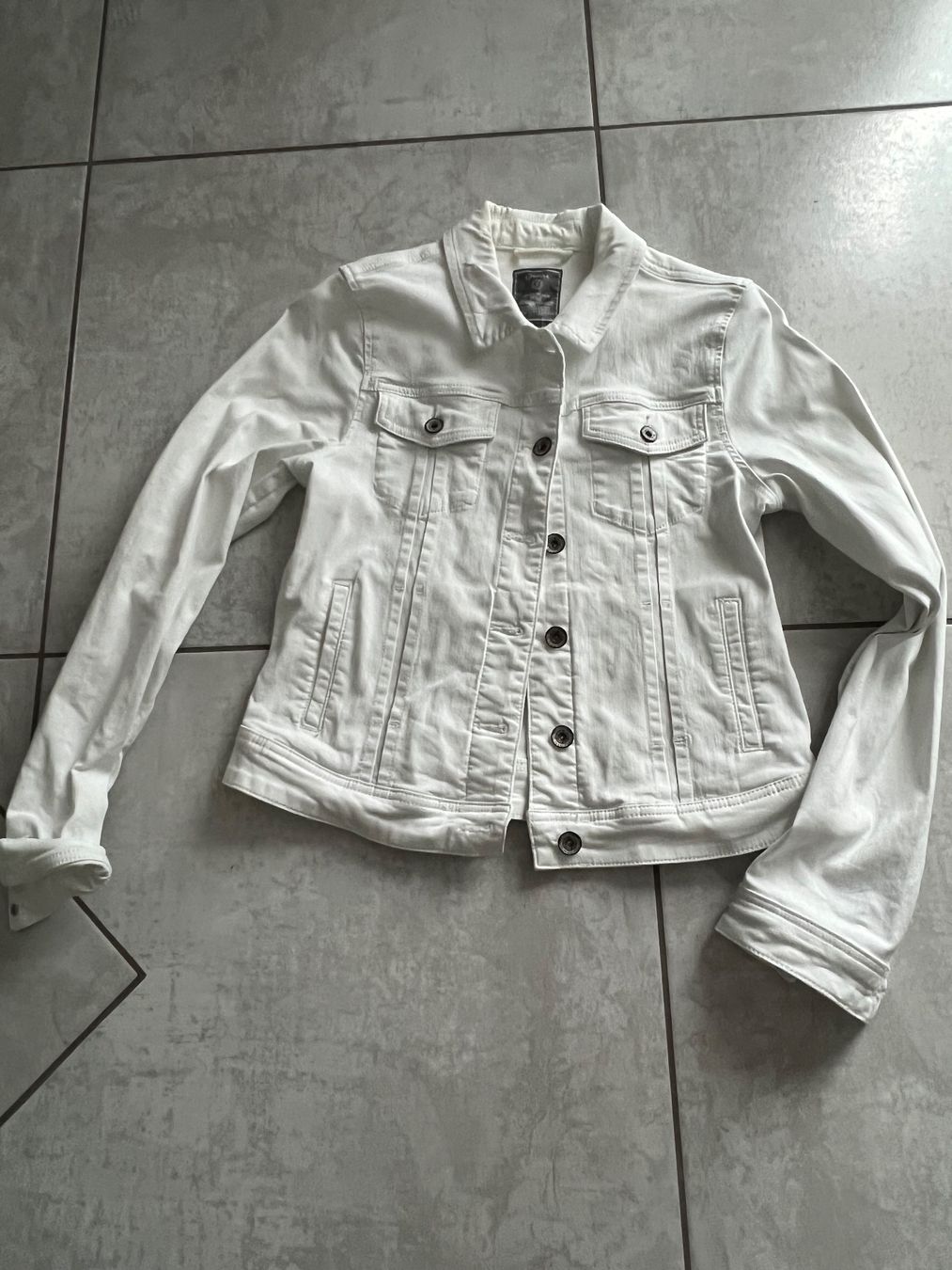 Giacche: Jeansjacke weiss Gr. M 38 – Usato da Schmerikon venduto da Speedy053