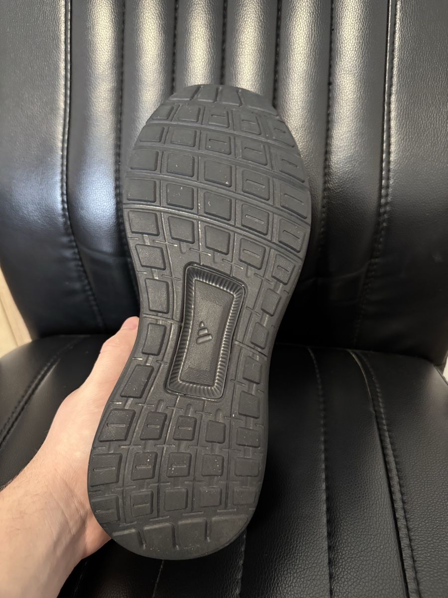 Adidas Herrenschuhe: Adidas ULTIMASHOW 2.0 – Gebraucht aus Zug von xnie001 2