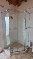 Eckdusche Glas m. Hansgrohe Armatur / Doccia angolare vetro 