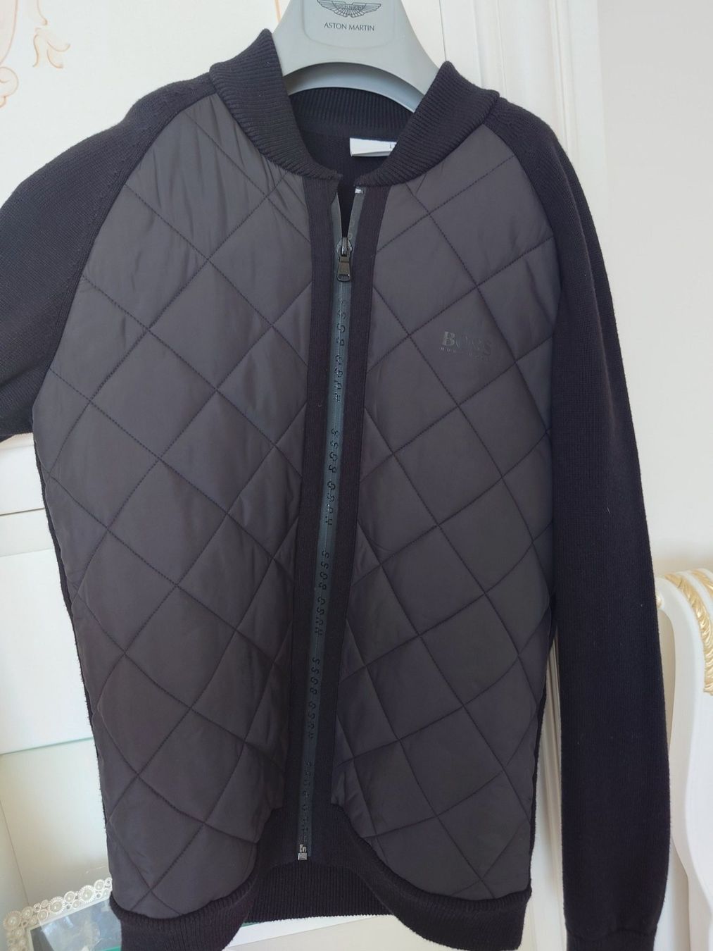 Giacche: Hugo Boss – Nuovo (secondo la descrizione) da Le Landeron venduto da Plushka