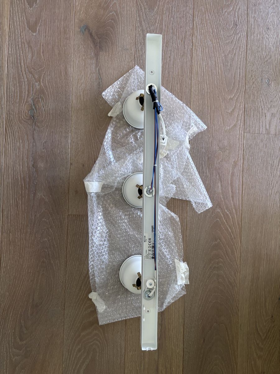 Ikea Kronleuchter & Deckenlampen: Weisse Lampe mit 3 Spots - Top Zustand! – Gebraucht aus Homburg von salmon136 3