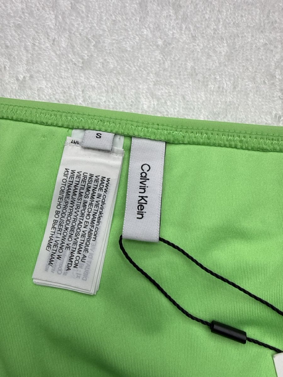 Calvin Klein Badekleider & Bikinis: Bas de bikini Calvin Klein vert taille S neuf – Neu (gemäss Beschreibung) aus Chenens von anasantos90 2