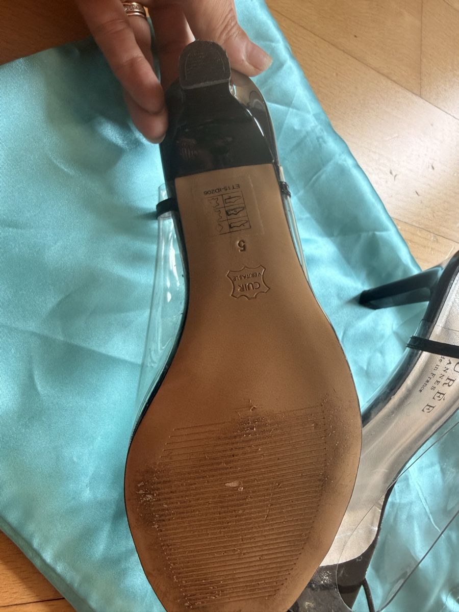 Scarpe da donna: AZURÉE Sandalen Transparent Grösse 5 mit Schmucksteinen – Usato da Kilchberg ZH venduto da ana_z2sb 4