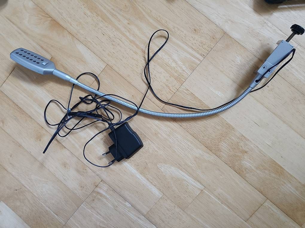 Lampes: Nachttischlampe – D'occasion à Hohenrain par mir_q5qs