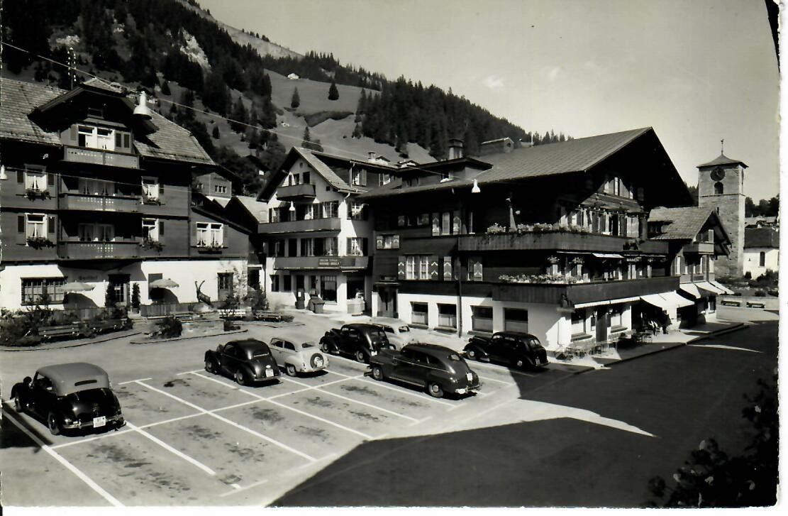 Cartoline postali: Adelboden - der Dorfplatz – Usato da Hochdorf venduto da Ziegel-16