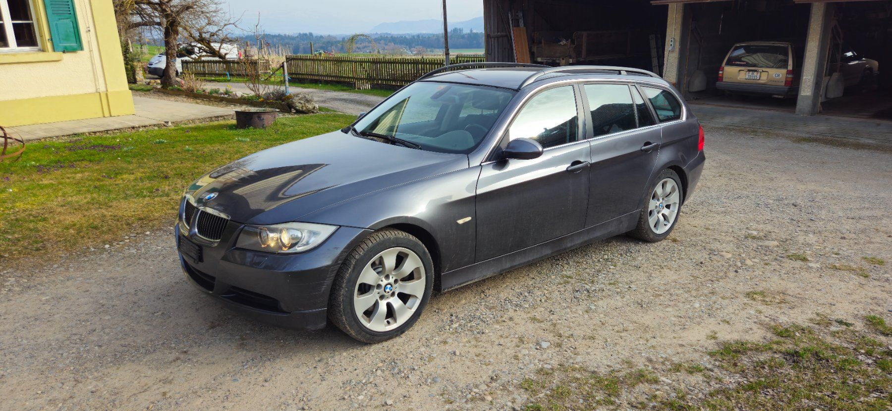 BMW Autos: BMW 325XI TOURING – D'occasion à Kirchlindach par tho_sy57