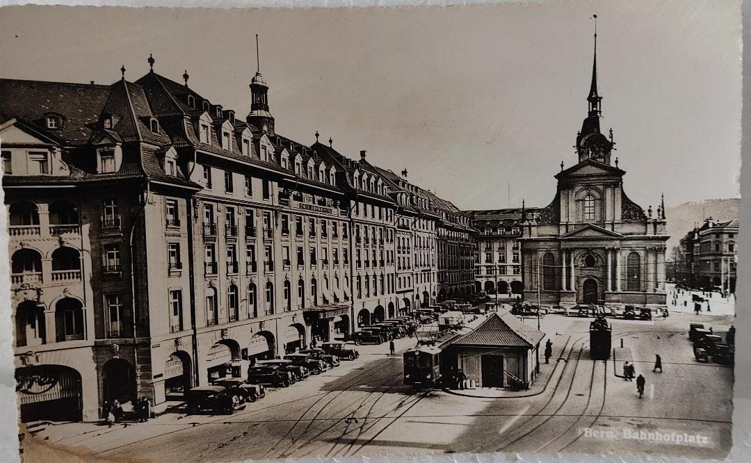 Ansichtskarten: BERN   -  Bahnhofplatz - Oldtimer - Tram – Gebraucht aus Delémont von Domdom1