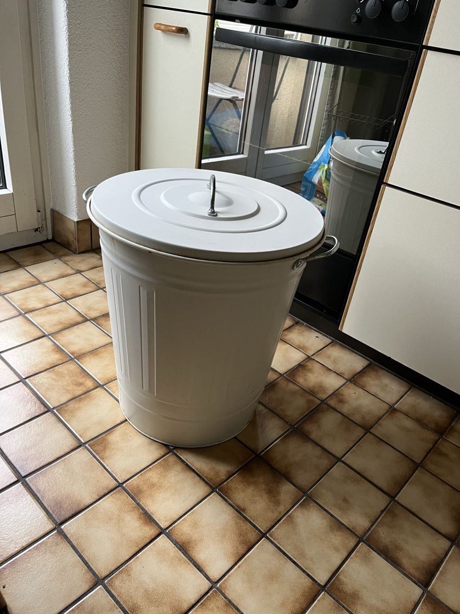 Cestini per rifiuti: Ikea Abfall Müll Tonne 40 L – Usato da Zürich venduto da bruni09