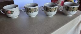 4x Vintage Keramik Kaffeetassen Retro Blumendekor Set
