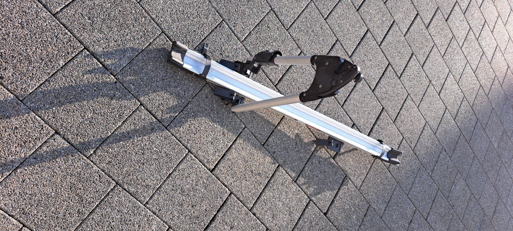 Thule Dachträger: Fahrradträger Thule, Veloträger Dach Thule – Gebraucht aus Hasle LU von Wernerk2 1