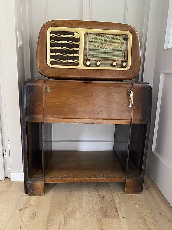 Radio: Radio e giradischi vintage – Usato da Origlio venduto da eli_gk55 1