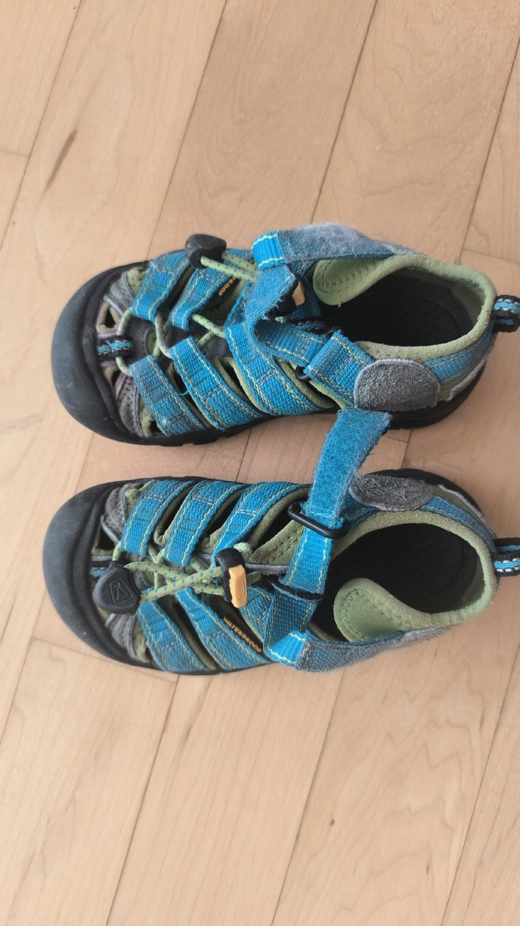 Keen Scarpe per ragazzi: Sandalen 28 – Usato da St Gallen venduto da atc_6bwp