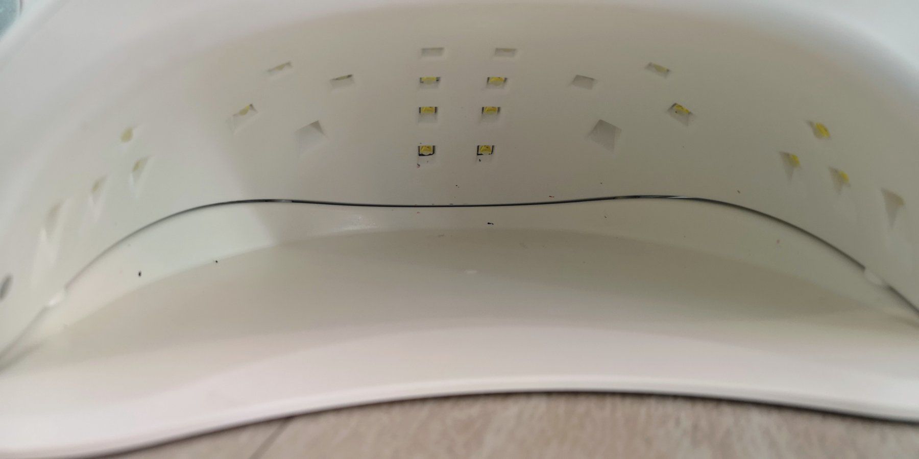 Lampade: 2 LED Gel-Lampen – Usato da Widnau venduto da Schurlibua 4