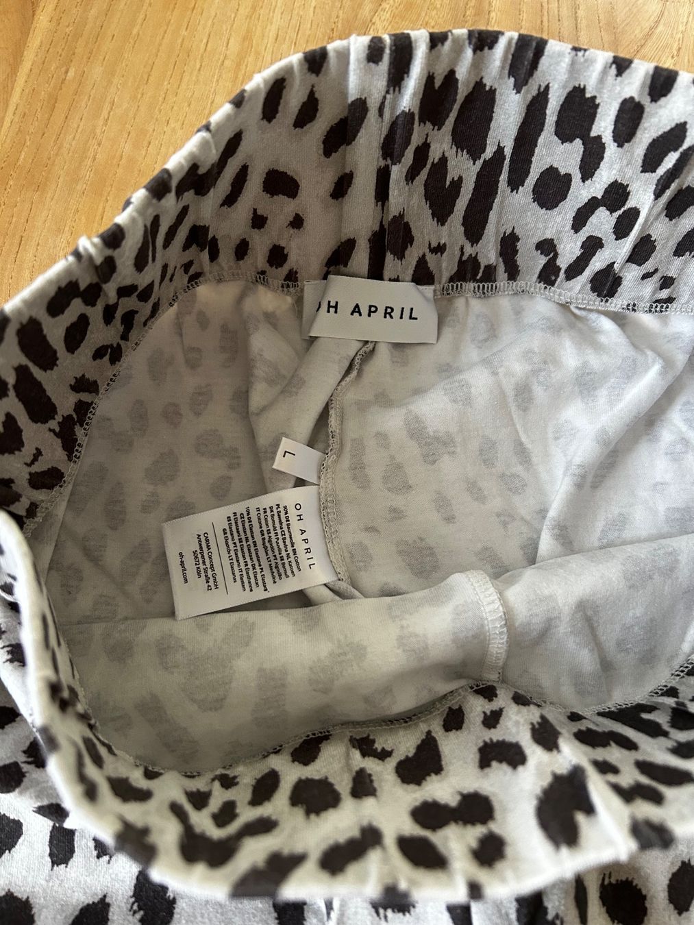 Leggings: Leggings Animal Print Grösse L – Gebraucht aus Chur von lea_qg88 1