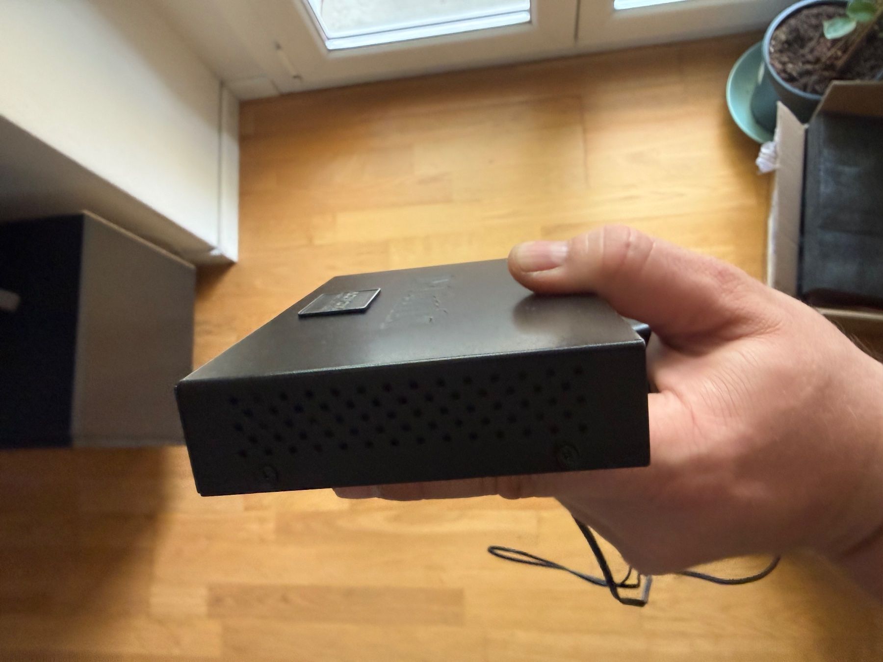 Hub & Switch: AQVOX AQ-Switch-8 High-End – Usato da Schlieren venduto da BT89 2