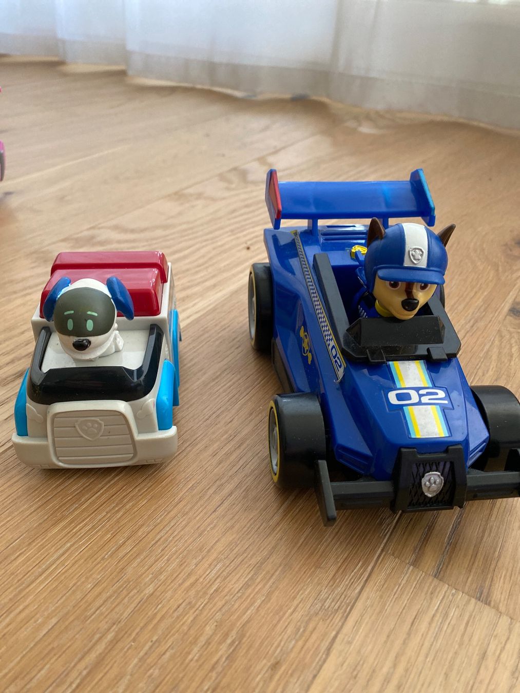 Spielzeuge: Paw Patrol Spielfiguren – Gebraucht aus Bolligen von Noeggeli10 3