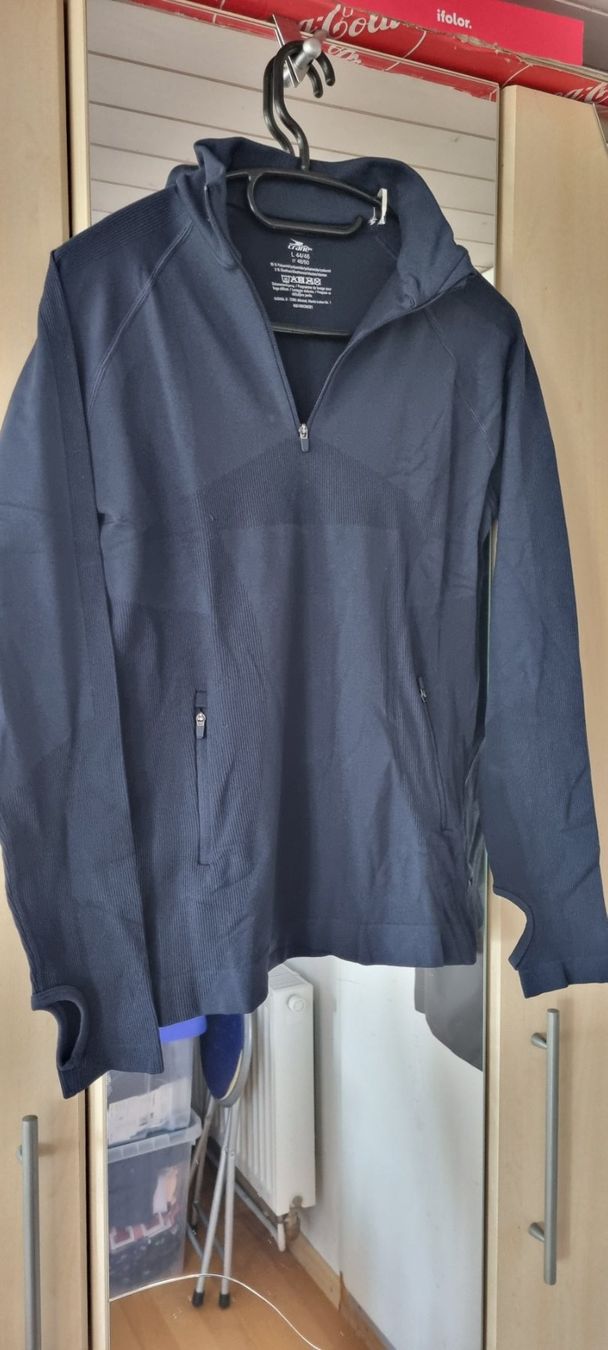 Pullover & Sweatshirts: Sportpulli Gr.44/46 – Neu (gemäss Beschreibung) aus egliswil von Maggy6