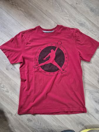 T-shirt Jordan Flight Club rouge, taille L, occasion