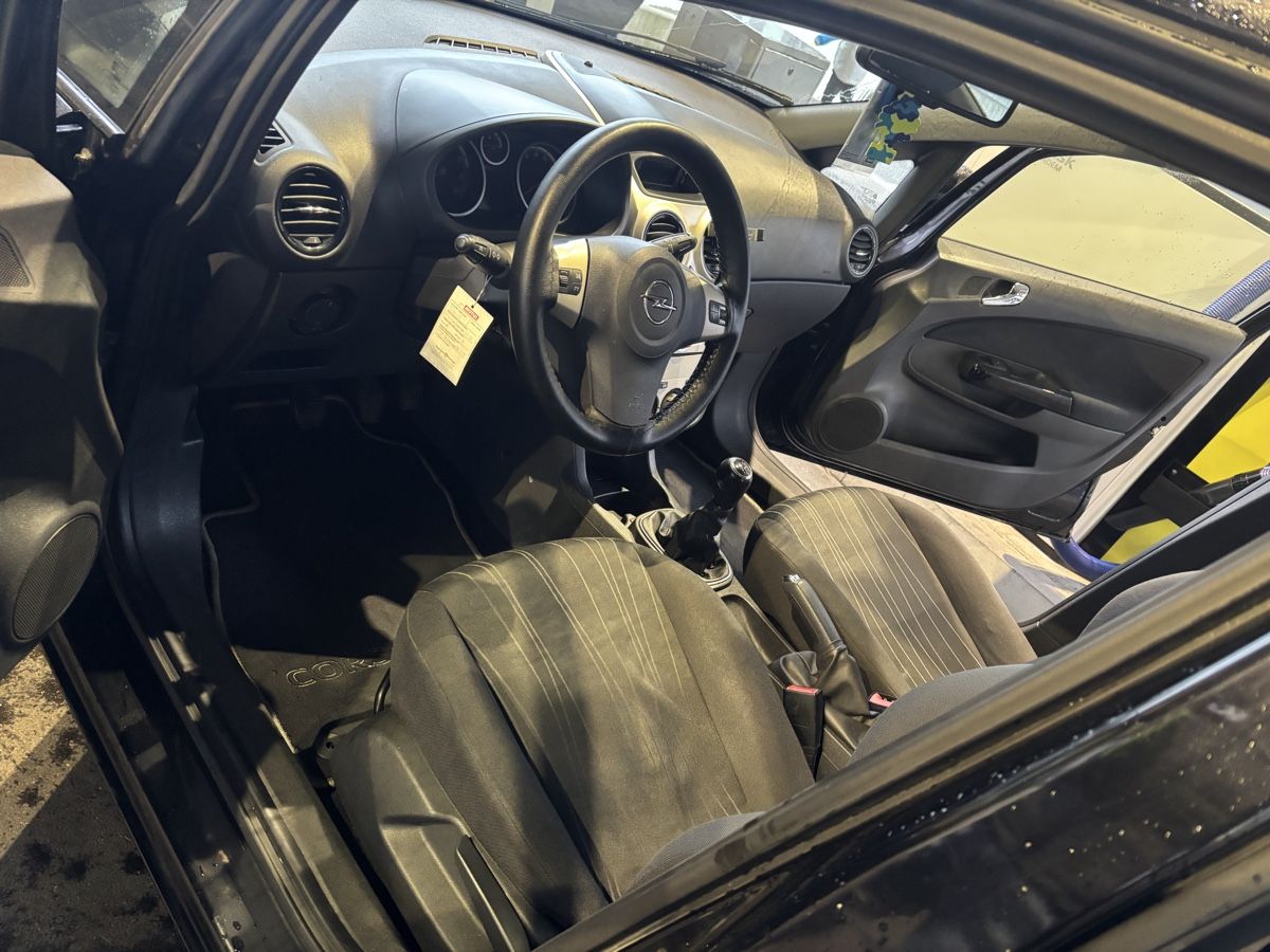 Opel Automobili: Opel Corsa 1.4 107000Km – Usato da Wil SG venduto da dit_bp2n 4