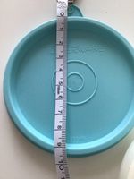 Tupperware Deckel und Behälter rund lila, orange und blau