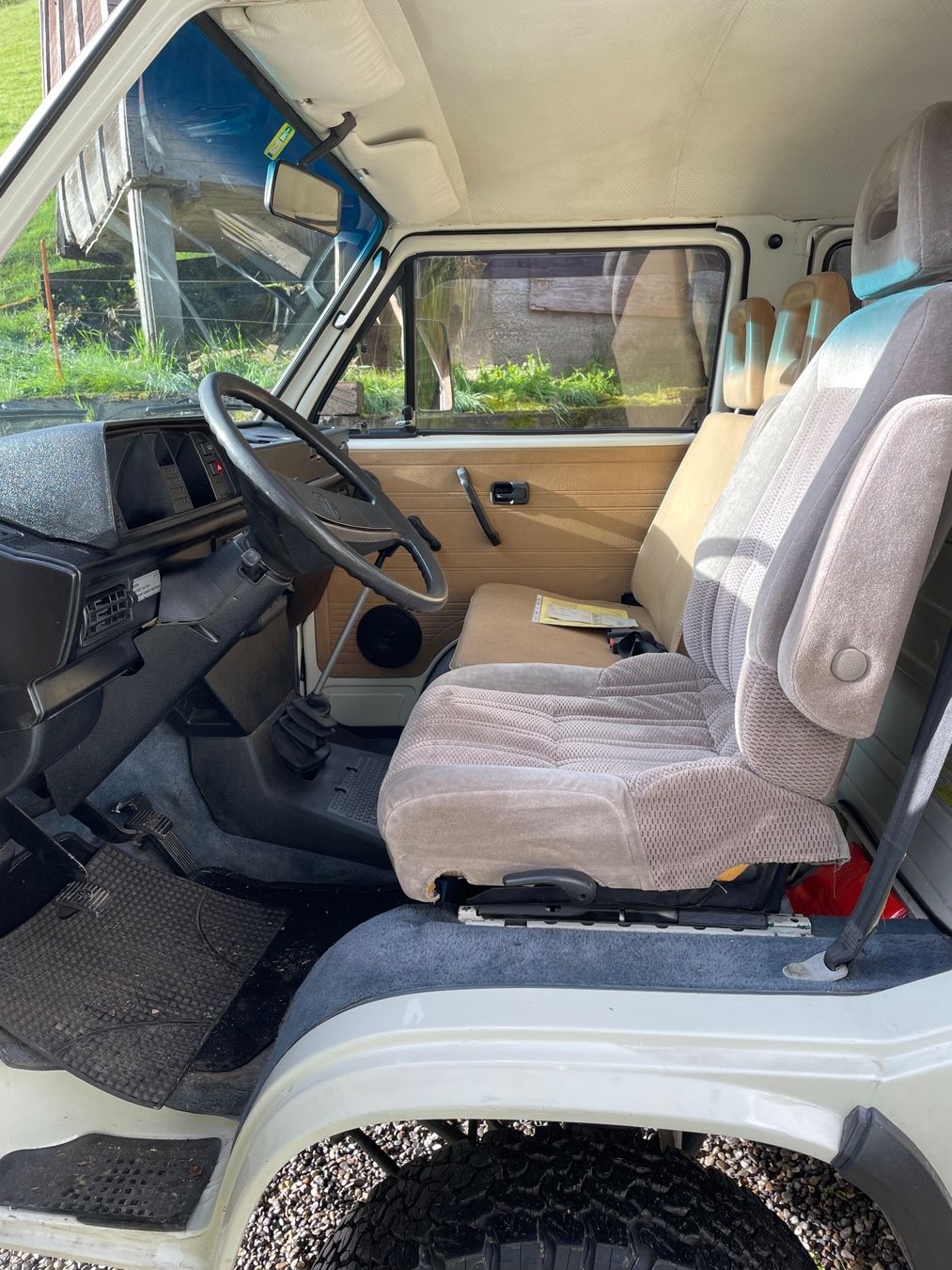 VW Autos: VW T3 Doka Syncro / ab Mfk 7.6.23 – Gebraucht aus Schmiedrued von  8