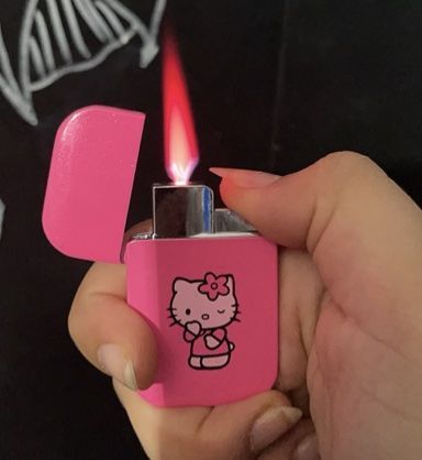 Feuerzeug Hello Kitty pink