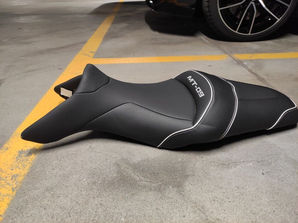 Bagster Komfortsitzbank Yamaha MT09 Kaufen auf Ricardo