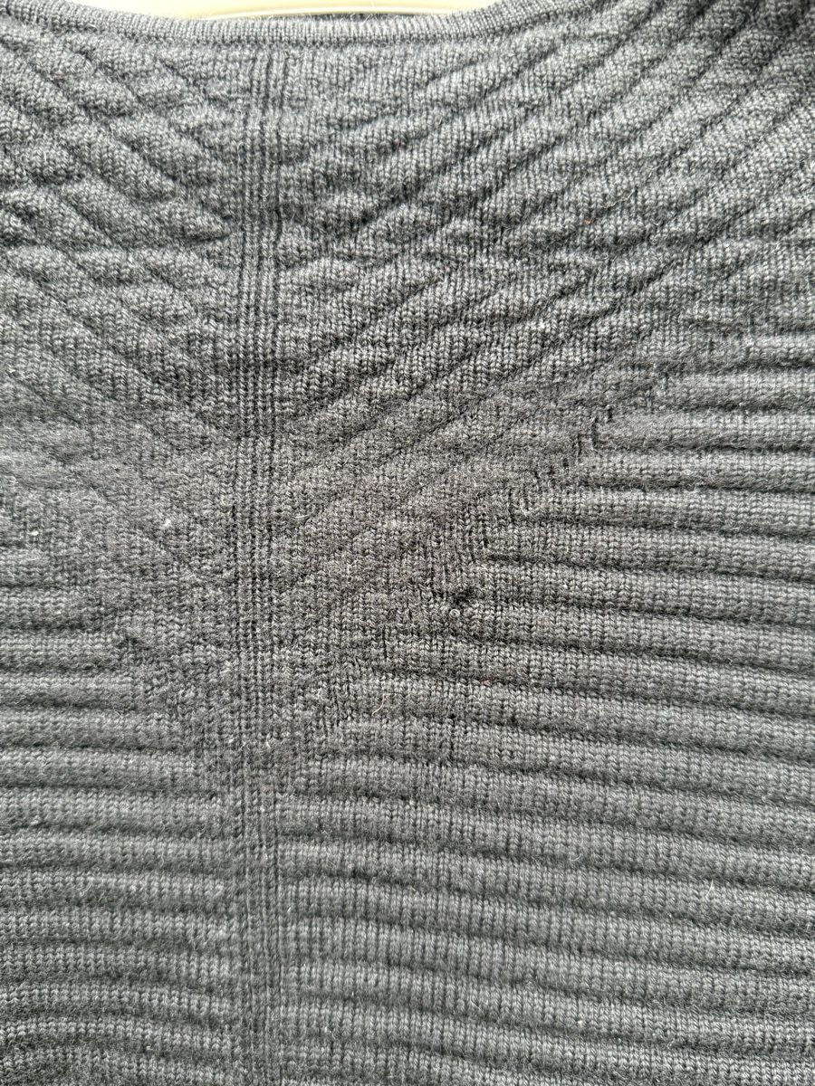Maglioni & Felpe: Thierry Mugler Pullover schwarz Grösse M Made in Italy – Usato da Winterthur venduto da yan_j9zj 3