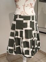 Sommerrock H&M Grösse 42 (M) mit modernem Muster!