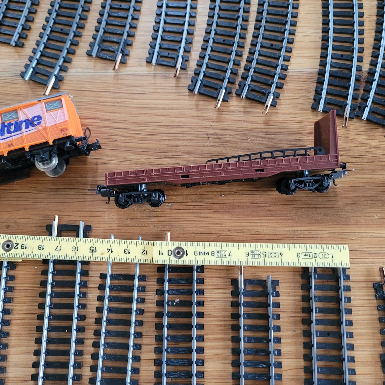 Lima Modelleisenbahnen: Lot De Rails Lima + Wagon Divers Marchandise – Gebraucht aus Reconvilier von itzlittlerabbit 5