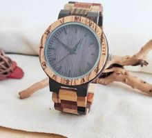Quarz-Armband Uhr aus Holz im Vintage-Stil V349